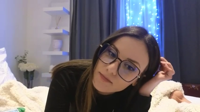 mina_sauvage