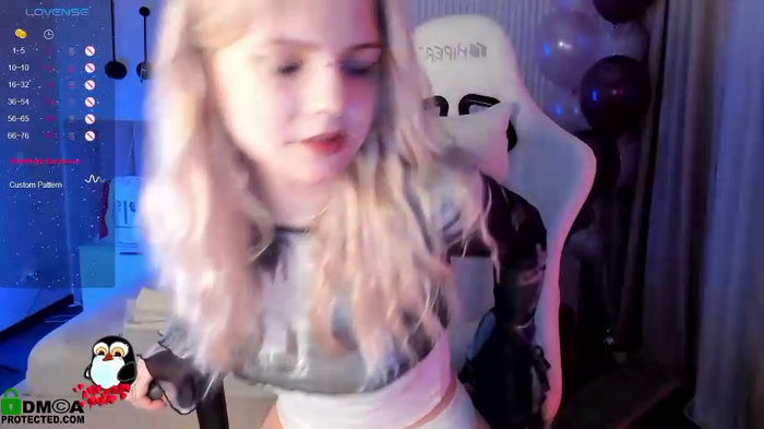 Shy_Jully