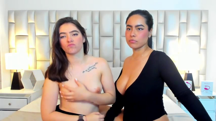 paola_katy_dicks