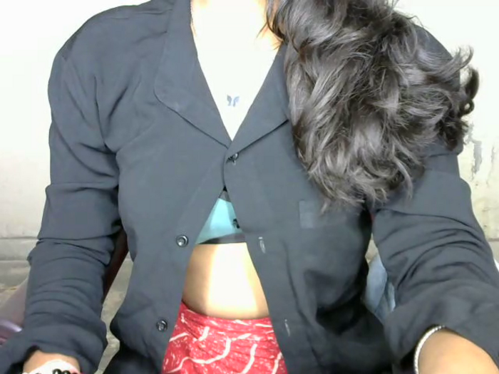 sexy-sonam