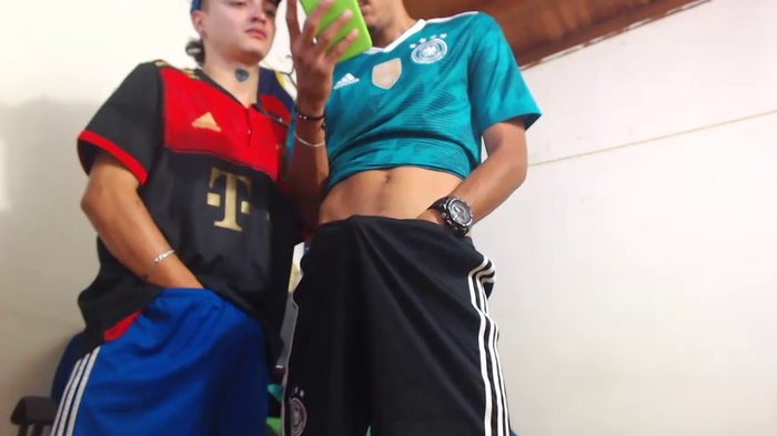 skinny23cm