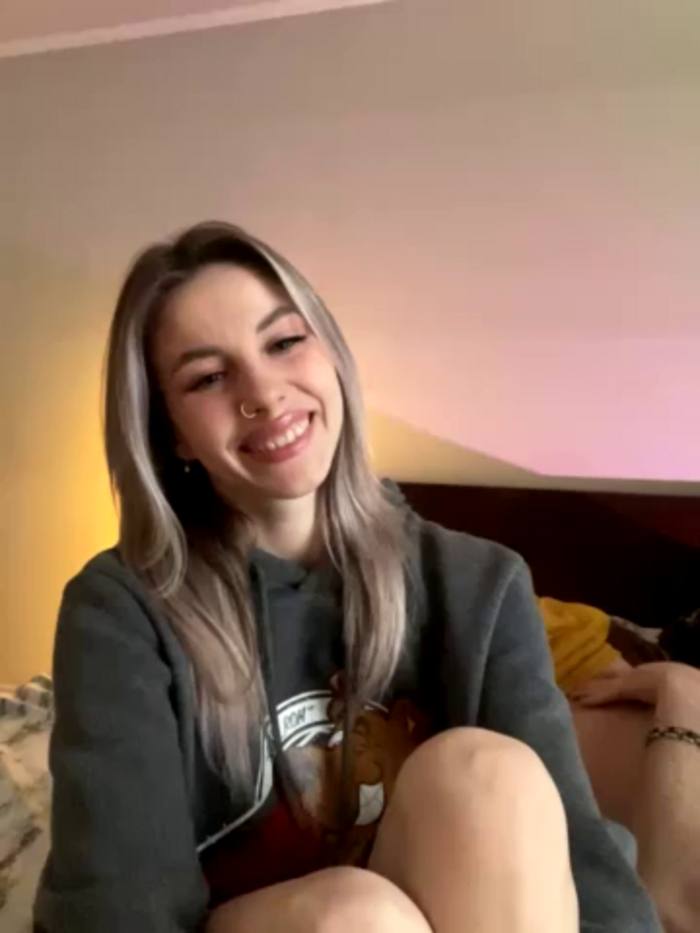 niki7377