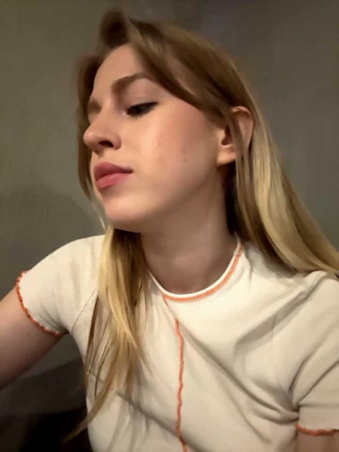 Kira_Miu
