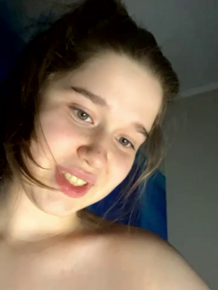 HornyGirlH