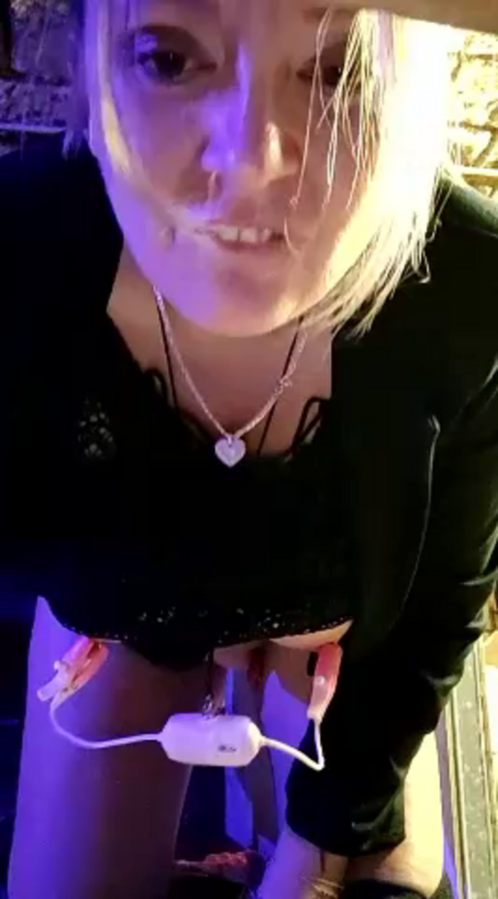 lady_charlyne