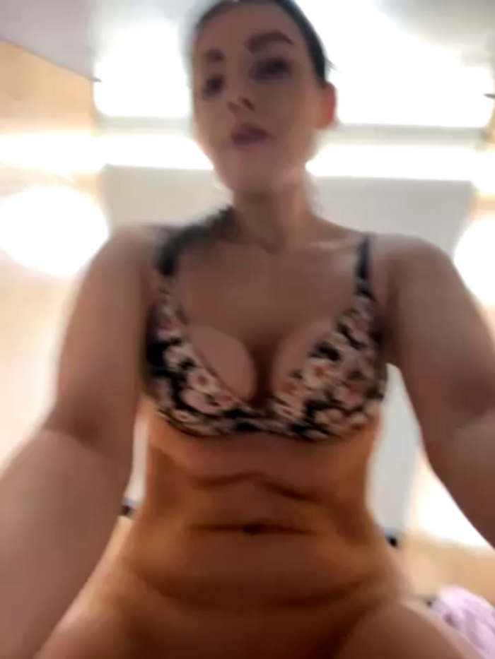 CrazzyChicks