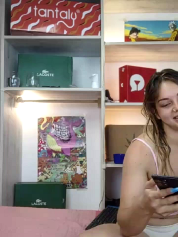 Elnonoykeila77
