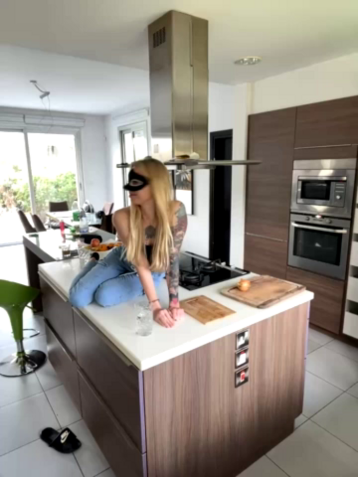 NickyGold_Official