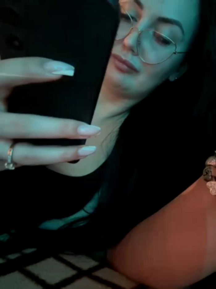 Young_hot_mom