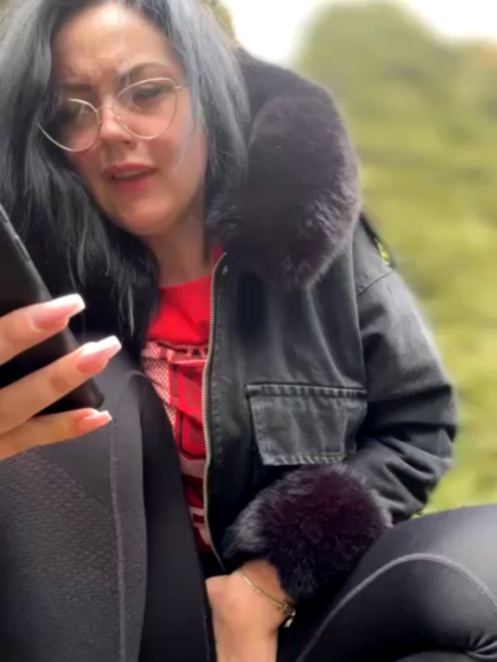Young_hot_mom