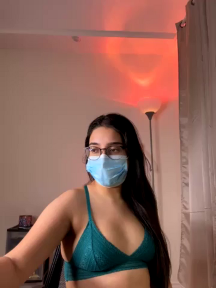 jAsMinE678