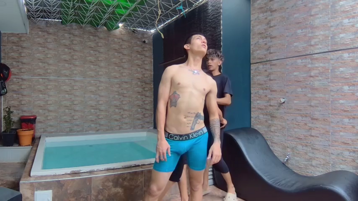 badguyss_bisex
