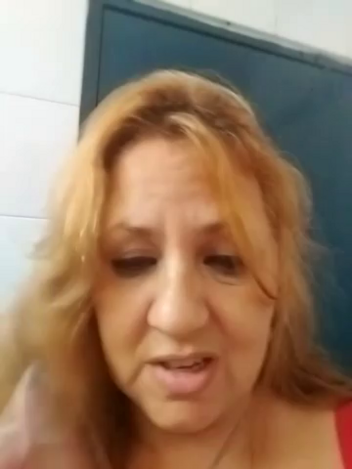 Hotbabysucks1