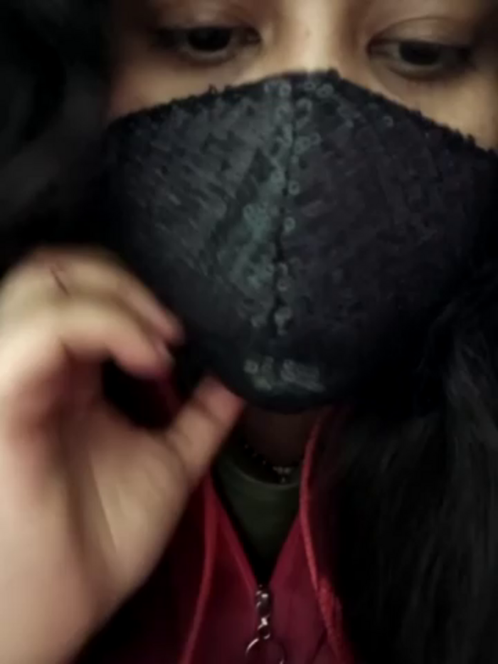 Indian_hotmilfs