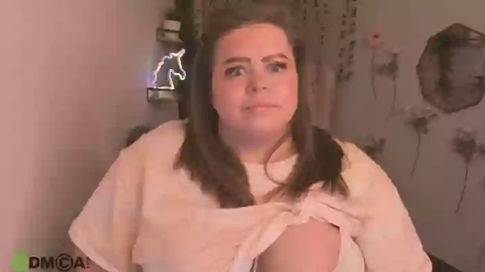 2024/02/05/stripchat-sheila_queen_-19-35-00