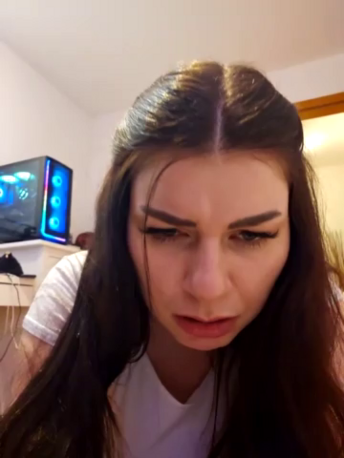 EllyNora
