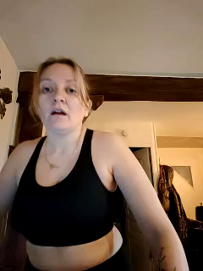 lady_charlyne