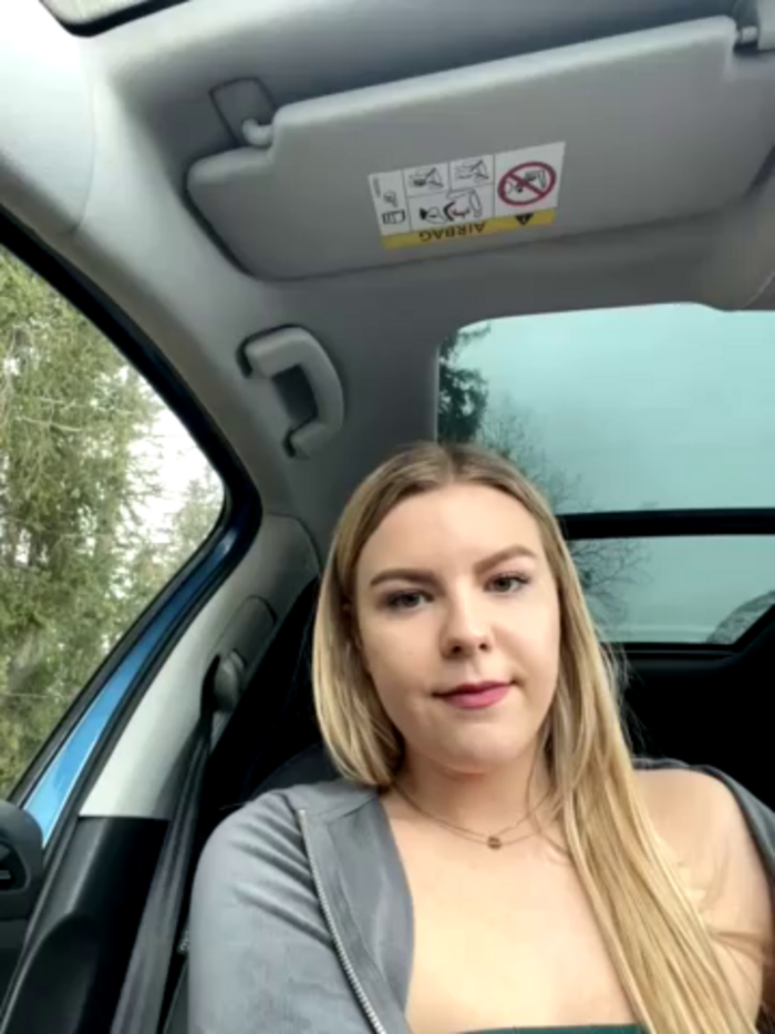 LaraBlond