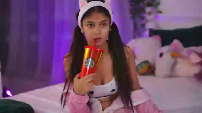 2024/02/08/stripchat-ashayuva-19-14-42