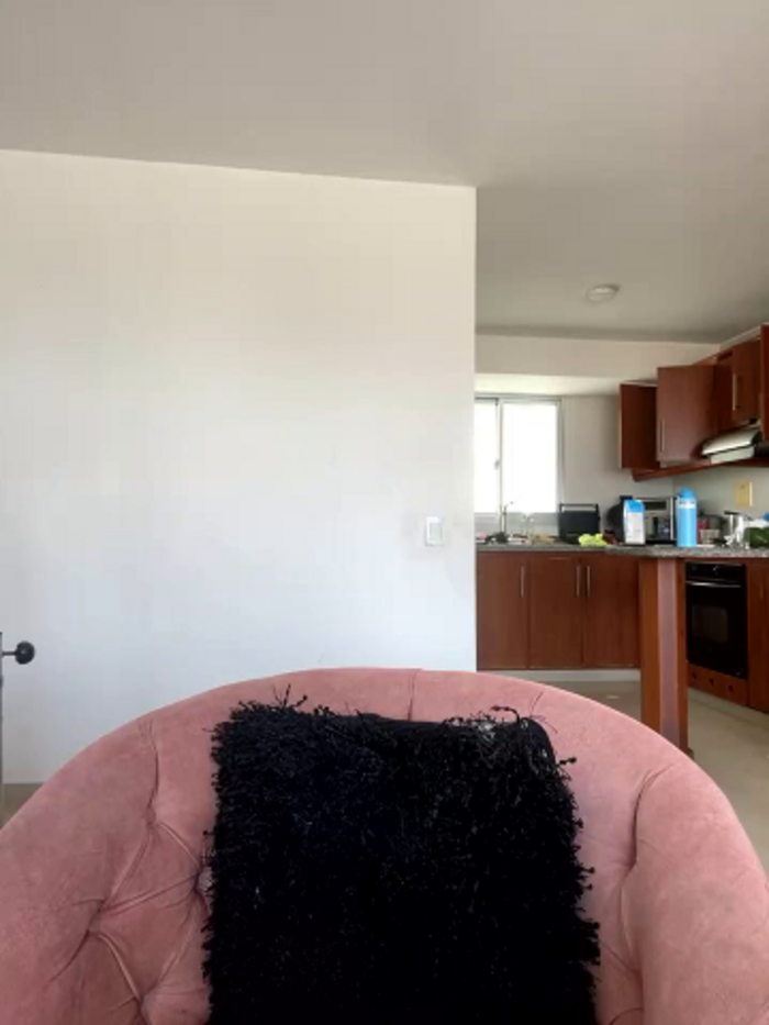 horny_roomiess