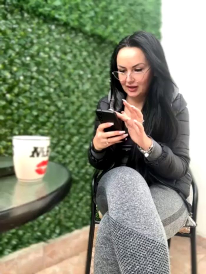 Young_hot_mom