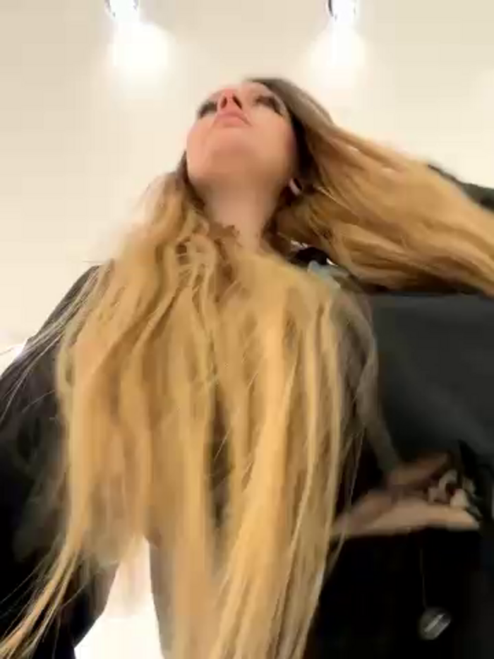Teya_moon_