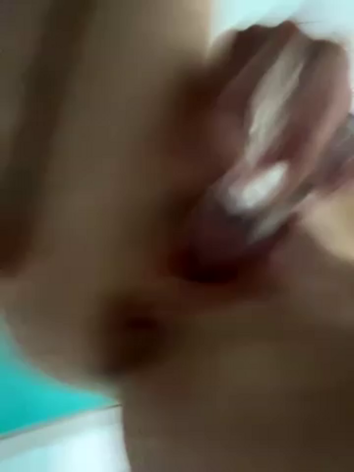 -AngelAri-