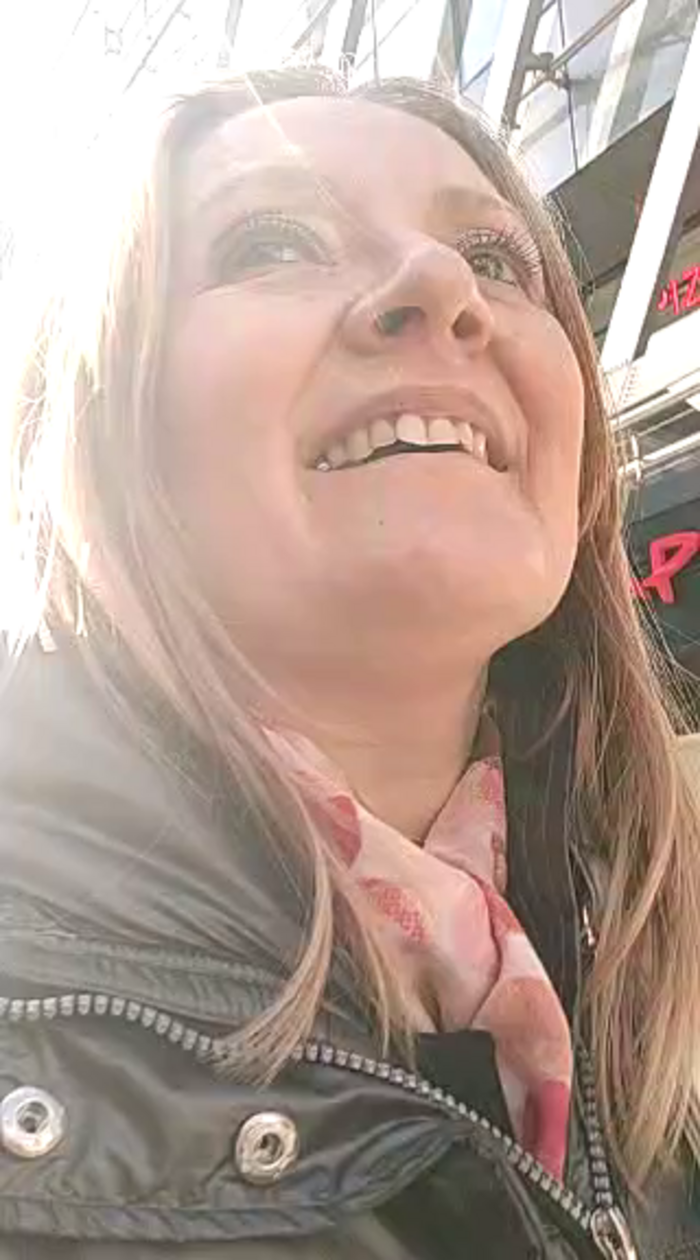 lady_charlyne