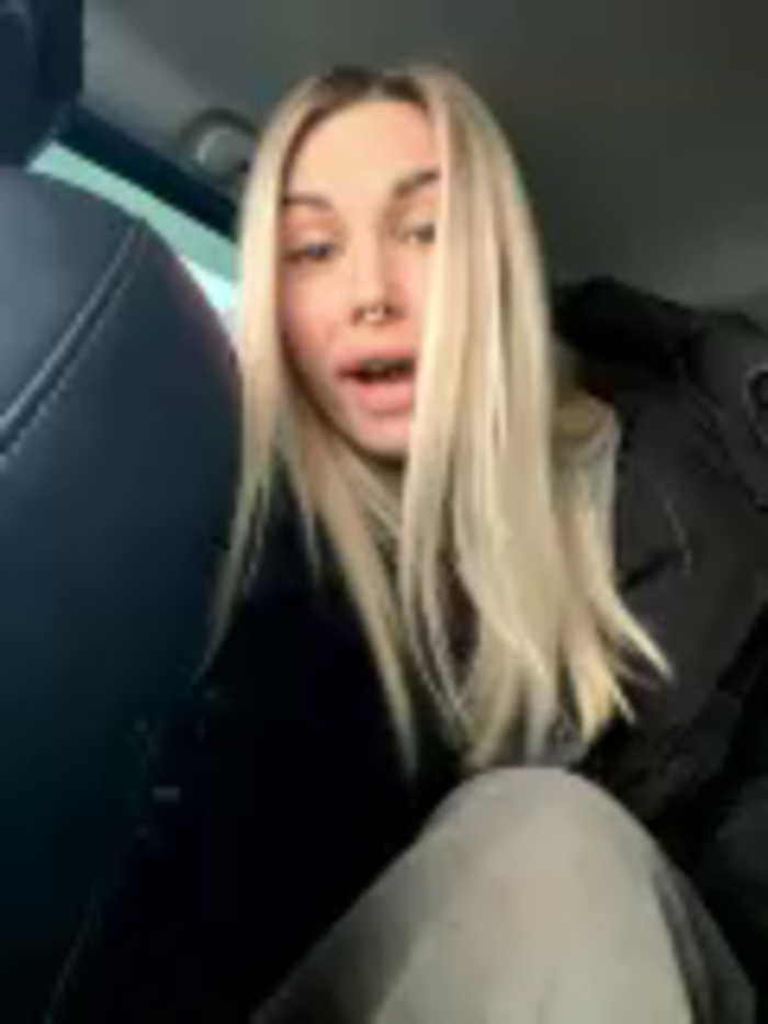 Charming_Ritta