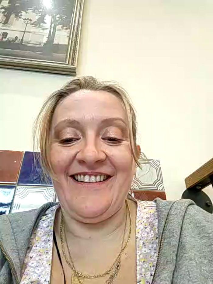 lady_charlyne