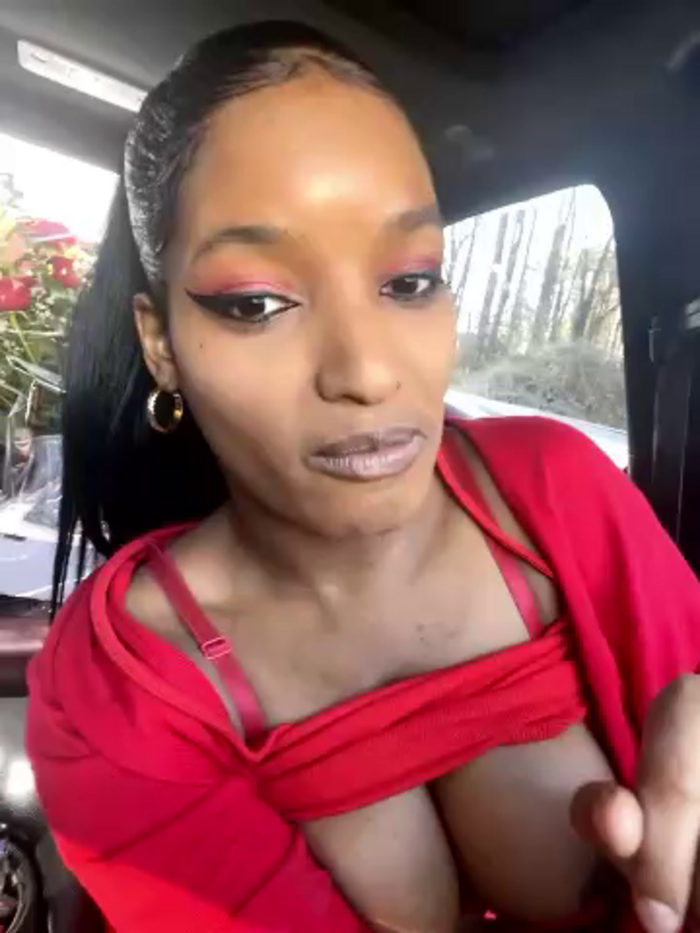 NicoleCocksXXX