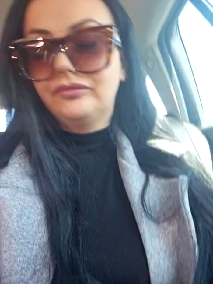Young_hot_mom