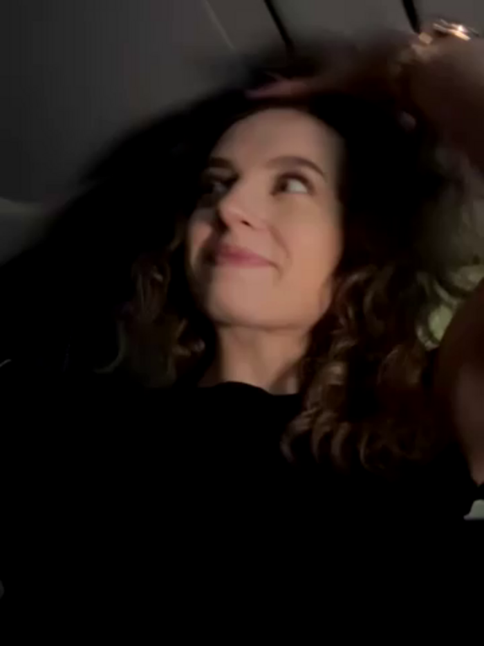 -AngelAri-