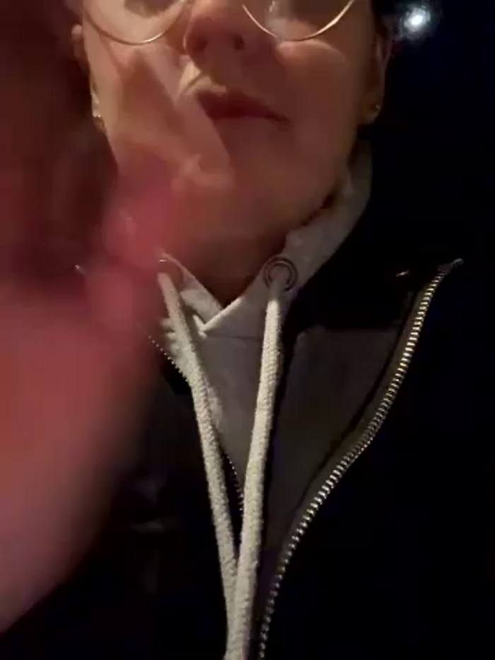 Young_hot_mom