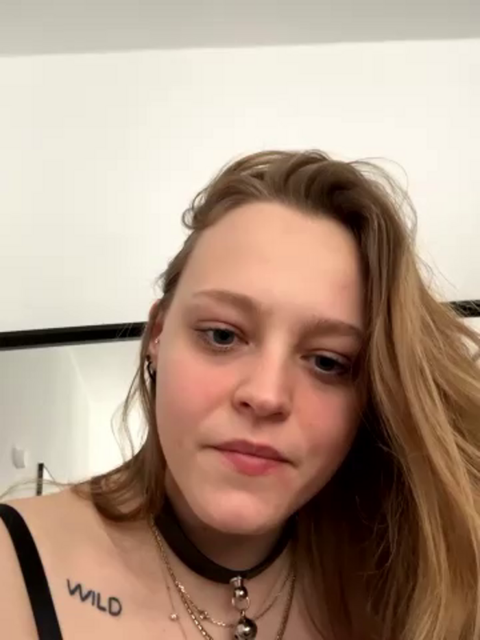 KinkyAmy6