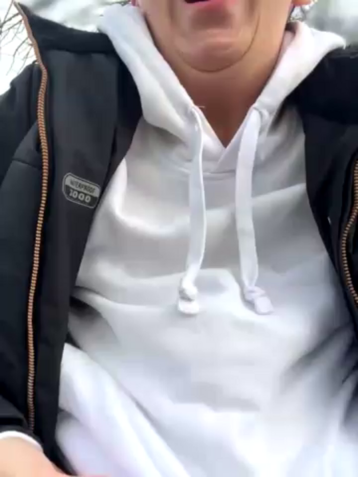 Young_hot_mom