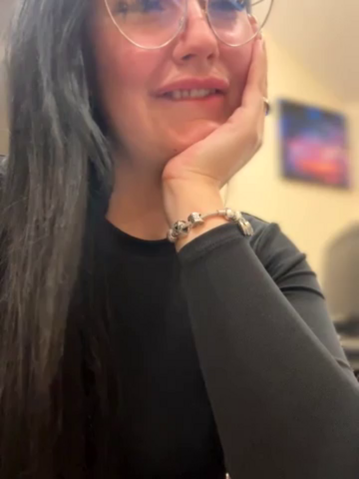 Young_hot_mom