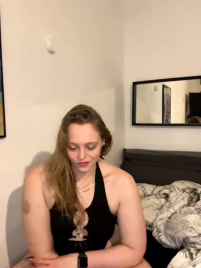 KinkyAmy6