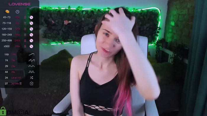 yasari_