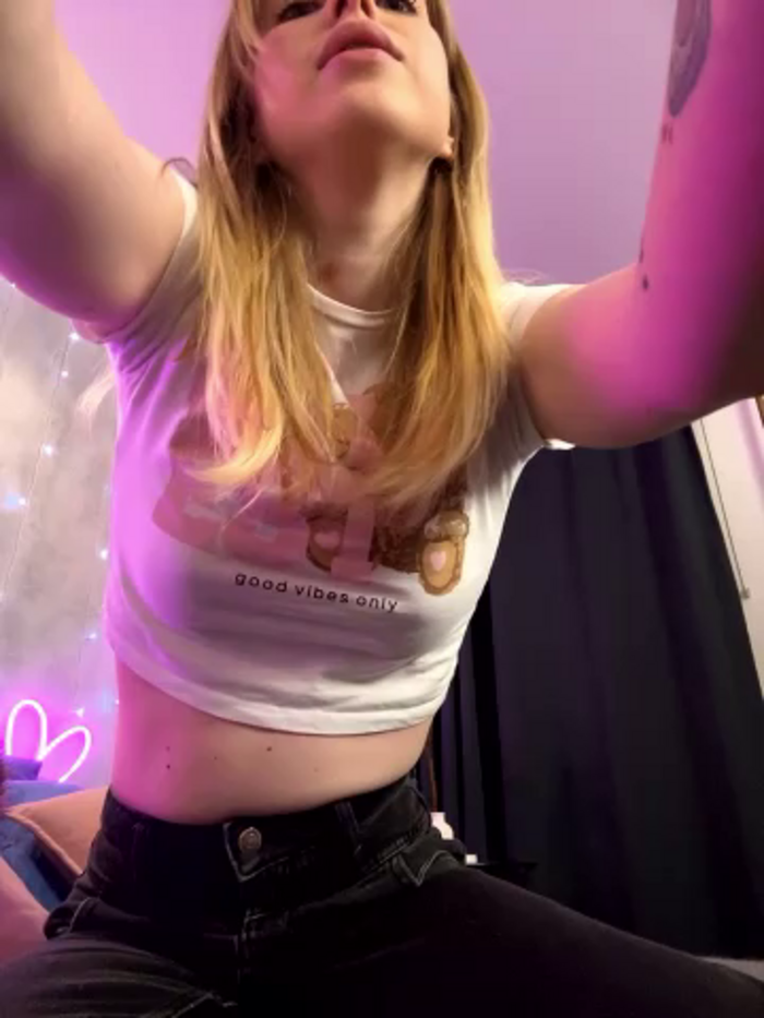 Kira_Miu