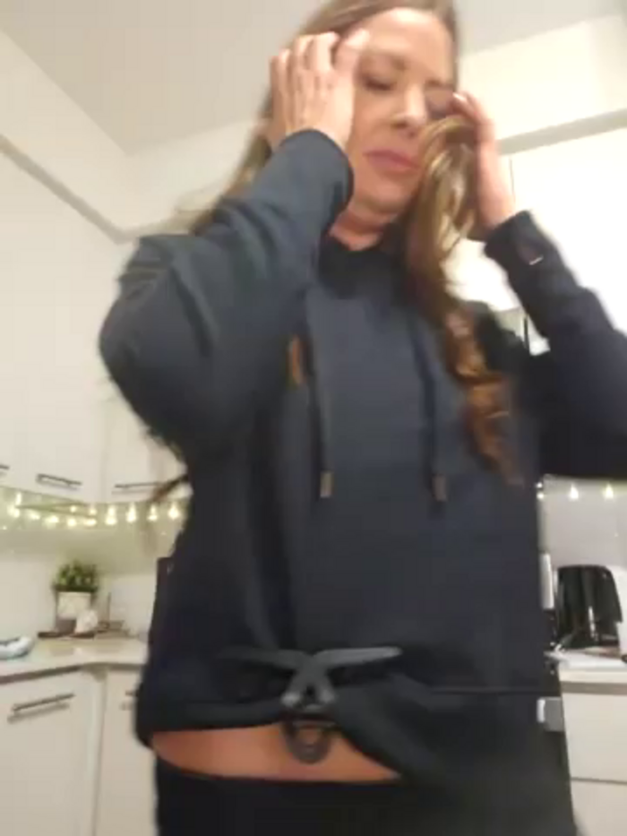 RebeccaXO_