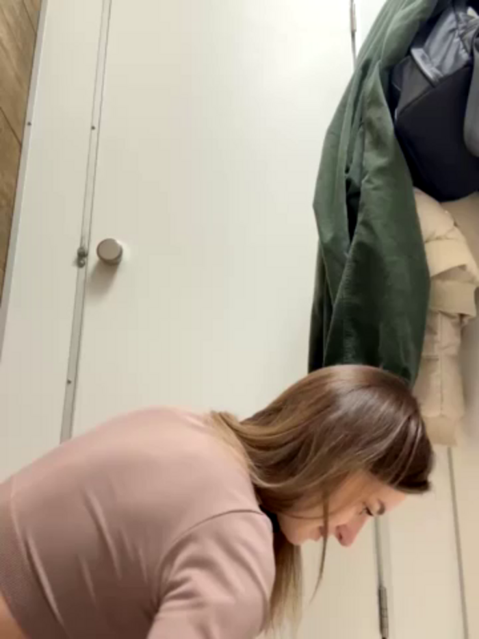 -AngelAri-