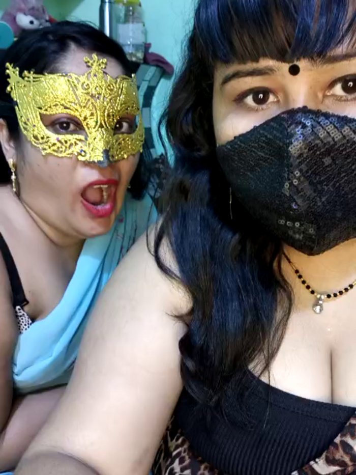 Indian_hotmilfs