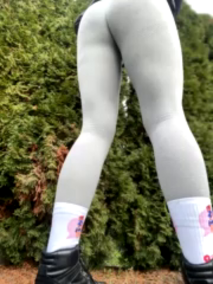 Young_hot_mom