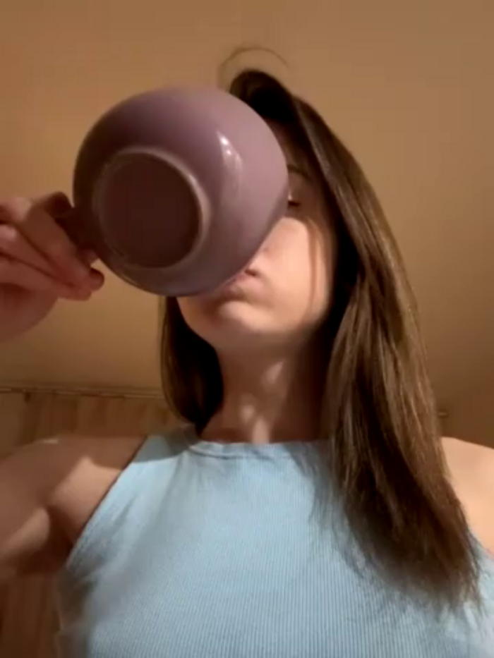 -AngelAri-