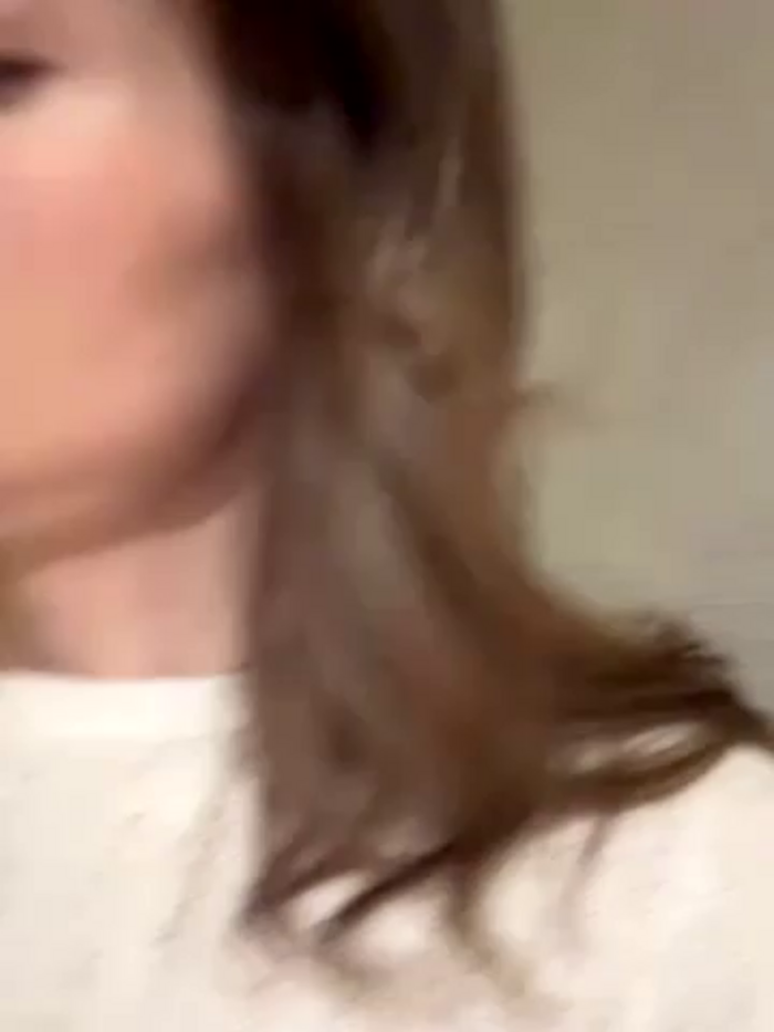 -AngelAri-