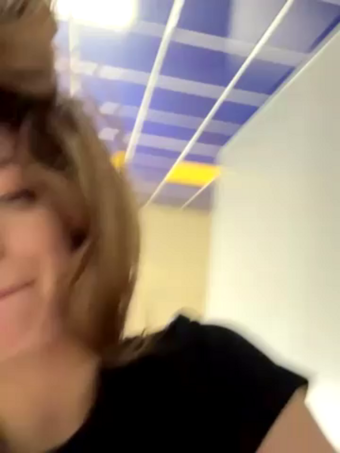 -AngelAri-