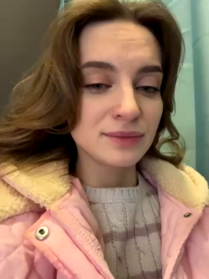 -AngelAri-