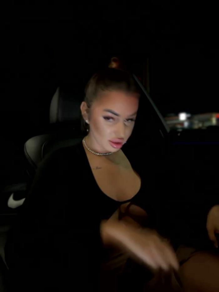 KirstieVegas