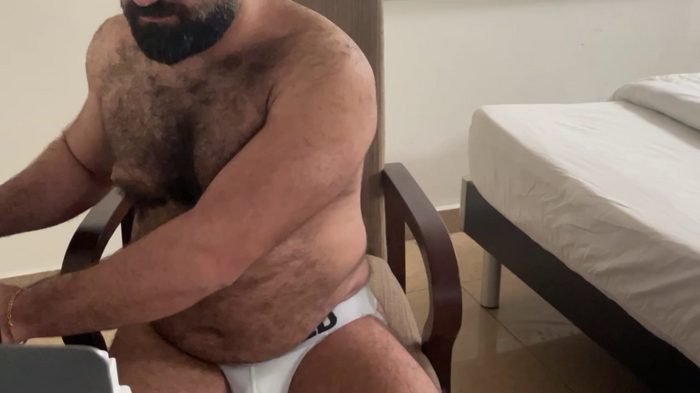 HAIRY_ARAB_SULTAN